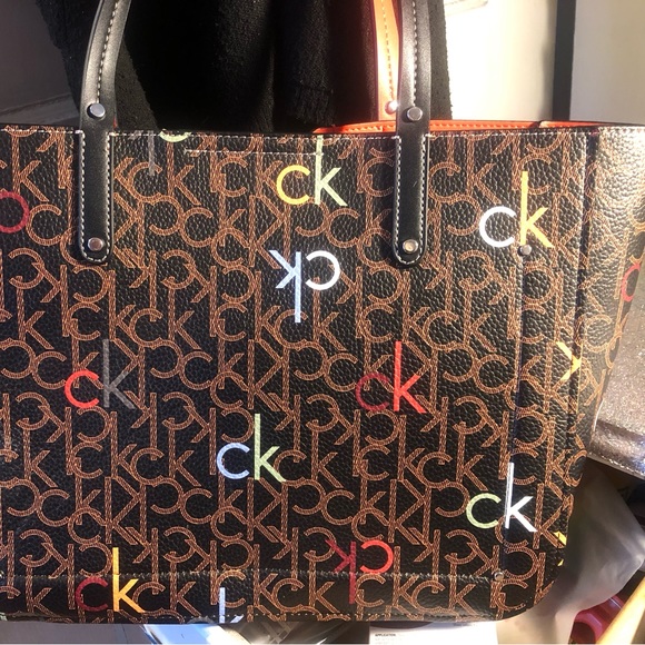 Calvin Klein Bag - Picture 2 of 3